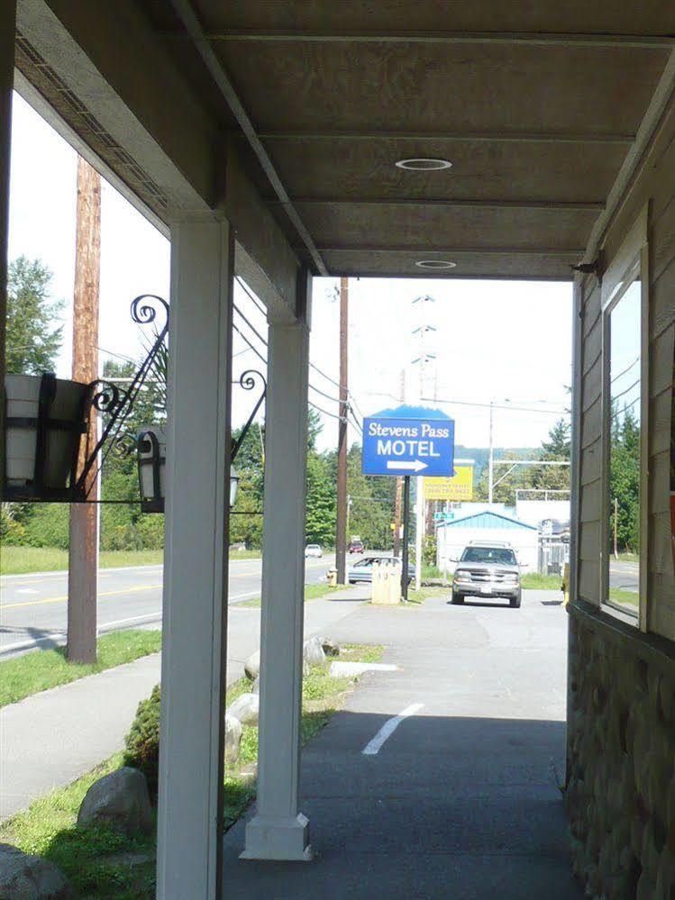 Gold Bar Stevens Pass Motel מראה חיצוני תמונה